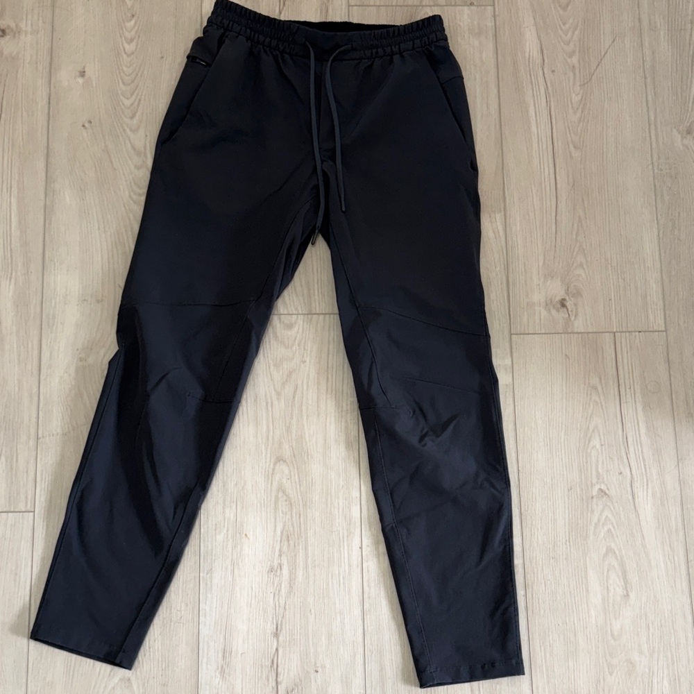 lululemon athletica Men's Dark Joggers